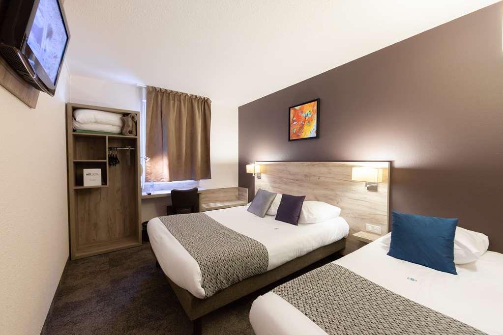 Brit Saumur Hotel