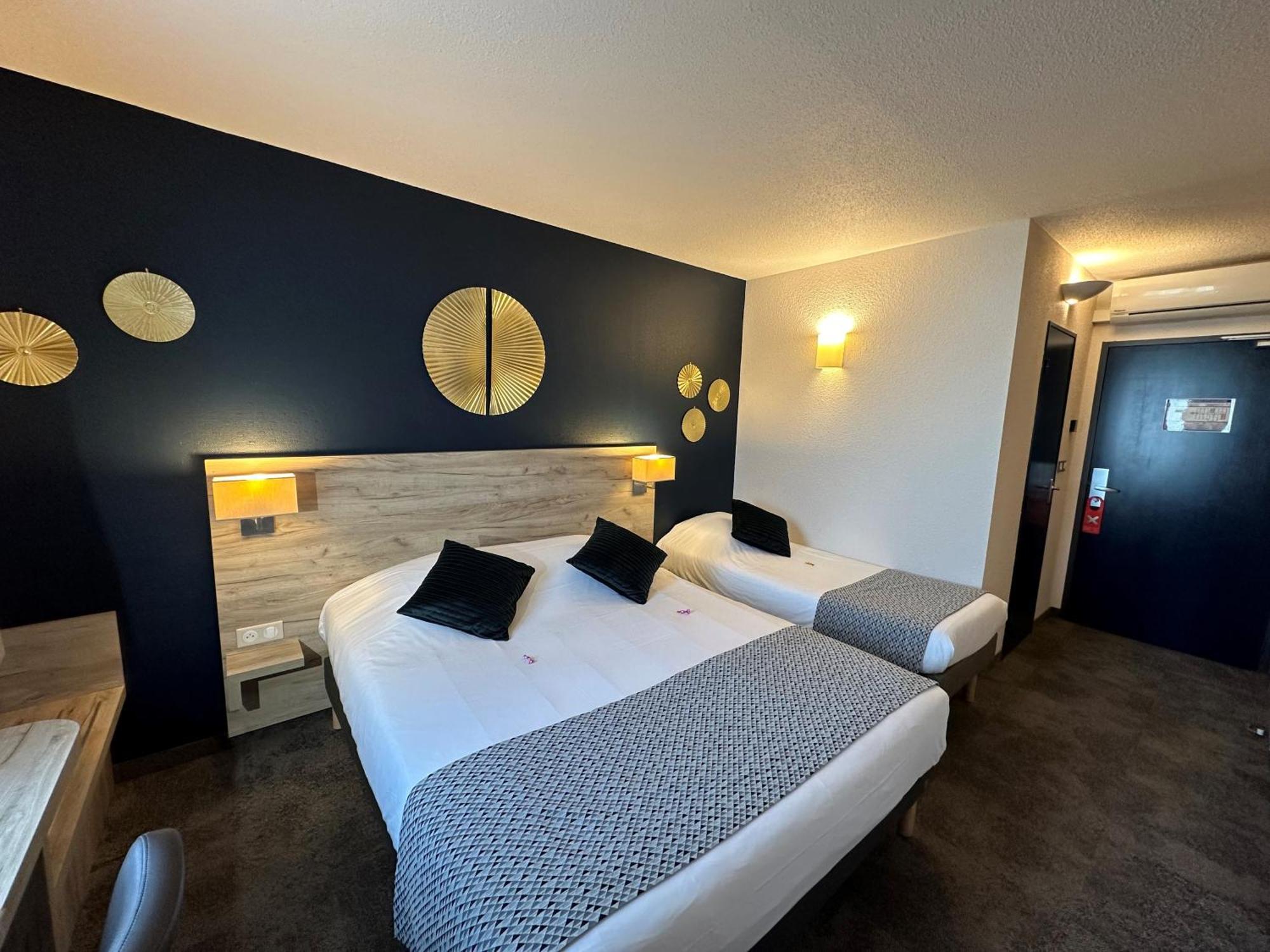 Brit Saumur Hotel